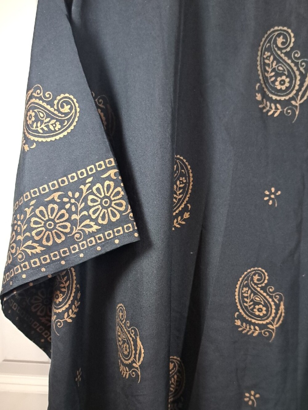 Step n' Style Black Kaftan with Gold Paisley Print - Picture 8 of 9